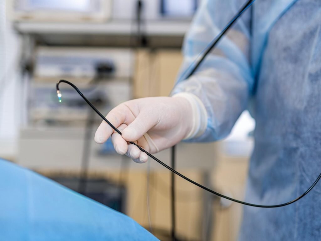 Impact of AI on Colonoscopy Skills of Health Professionals